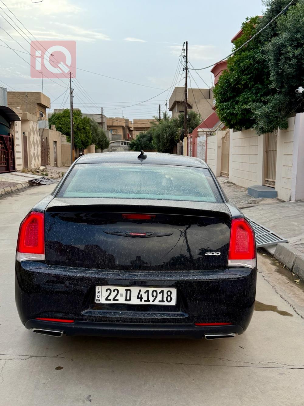 كرايسلر 300